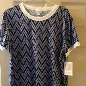 LuLaRoe Liv Tee